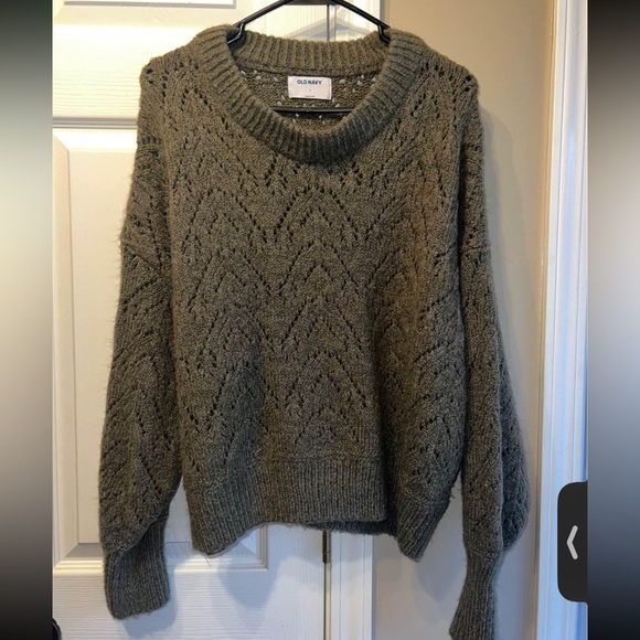 Old Navy Sweaters - Women’s old navy sweater size large